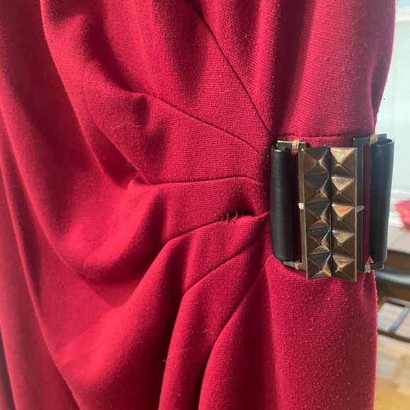 Red Dress Spense Size 10 - Picture 6 of 10
